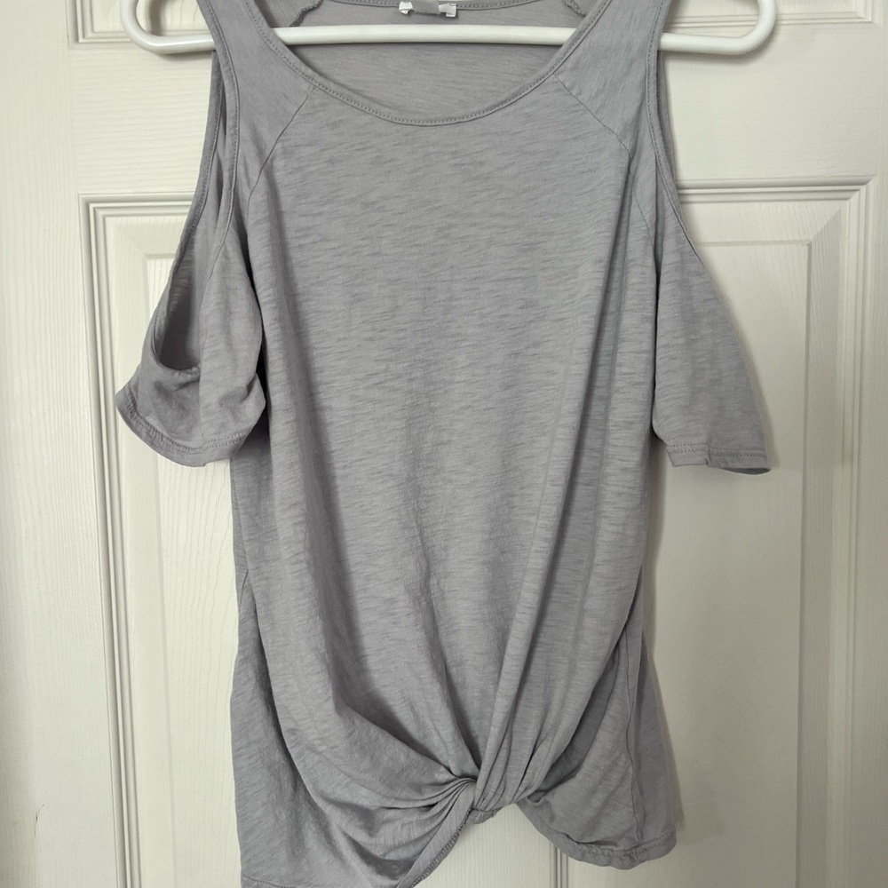 Nordstrom BP Gray Cold Shoulder Women's Top